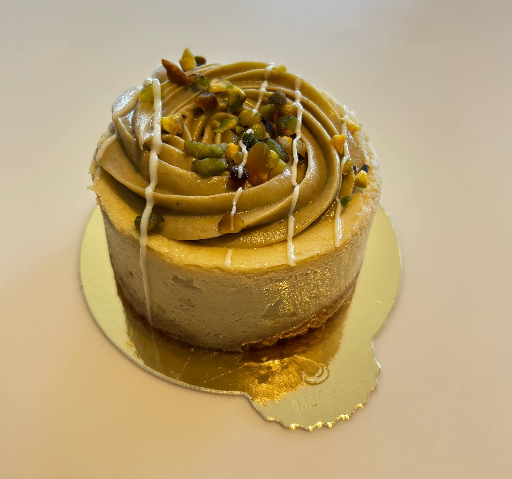 CHEESECAKE AL PISTACCHIO E CIOCCOLATO BIANCO (*)